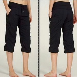 Lululemon Dance Studio Crop High Rise Women's Size 8 Black